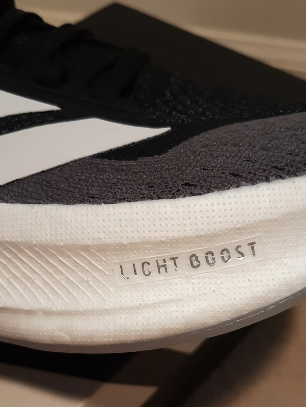 adidas NIB  Black and White Ultraboost 5X Running Shoe Size 8